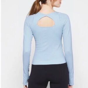 Free People FP movement easy free keyhole‎ blue pearl cutout top size M/L new